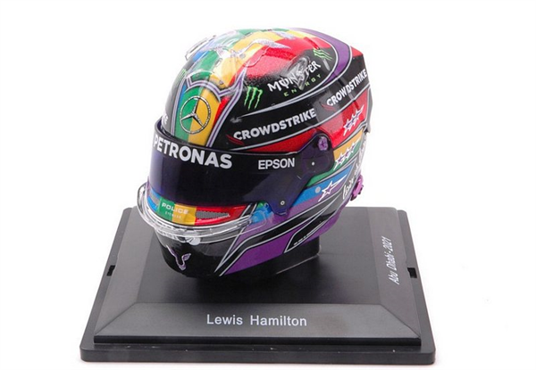 Mini Helma Lewis Hamilton Spark 1/5