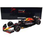 Minichamps model Red Bull Max Verstappen – Winner Austin GP 2022