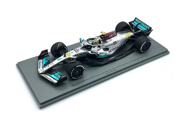 Spark Model Mercedes GP Lewis Hamilton 300GP.