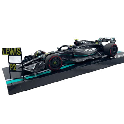 Minichamps Model Mercedes GP Lewis Hamilton 2023 1:18